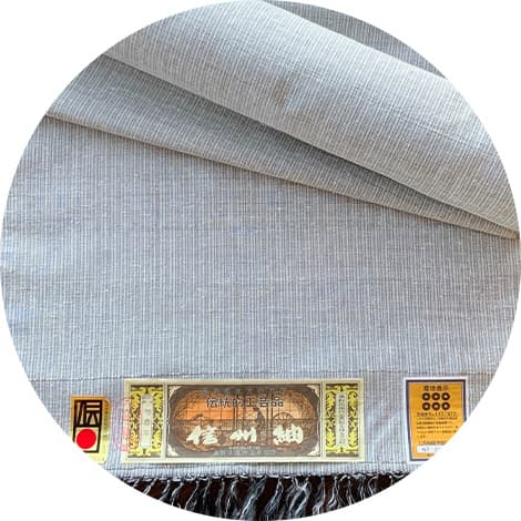 江戸時代から織り継がれる縞・格子柄デザイン